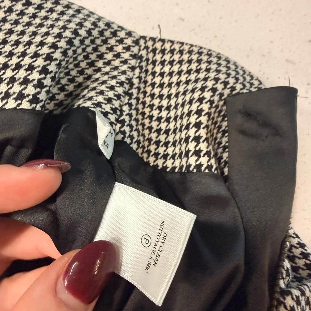 A.L.C. Jupiter Houndstooth Ruffle Black and White Mini Skirt size 10